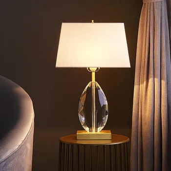Американското простото осветление от египетски кристал във формата на сърце, Съвременната Модерна настолна лампа за хранене, Мека нощно шкафче за спалня
